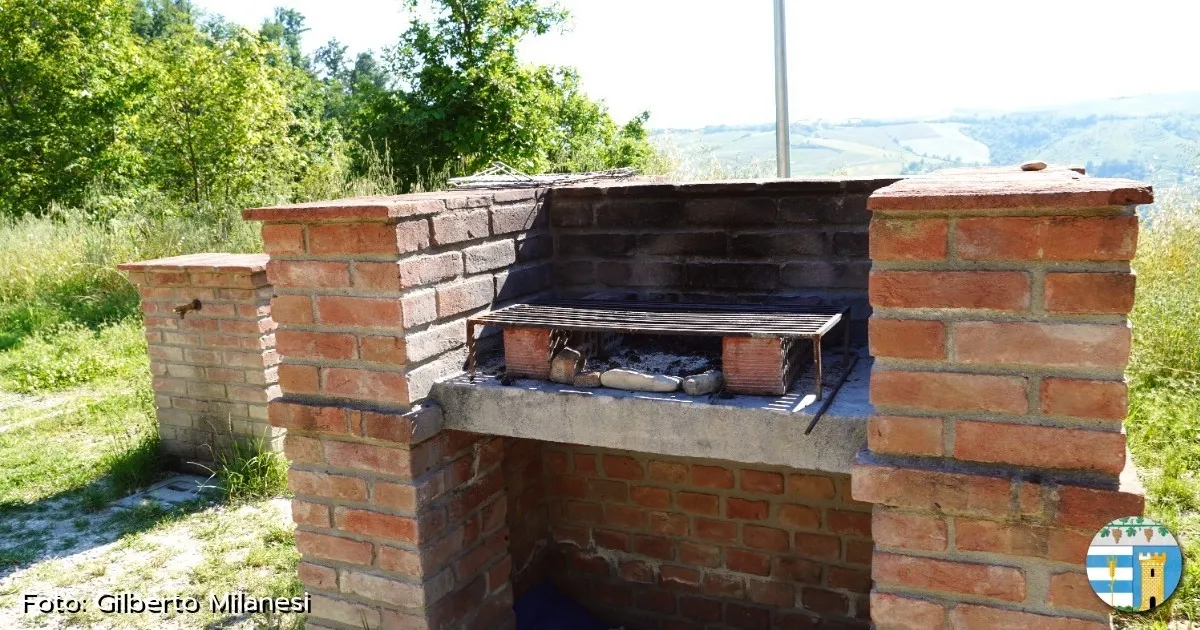 Immagine header 2 per Area picnic e camper: Canevino