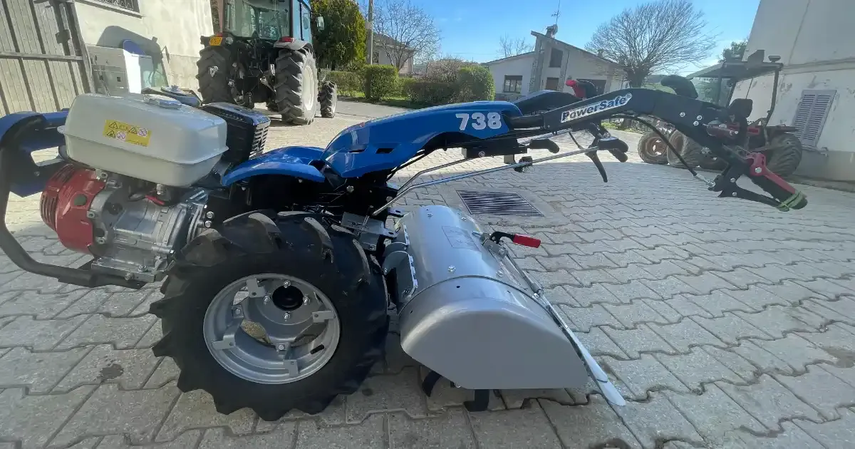 Immagine header 1 per Torregiani sas - Macchine agricole